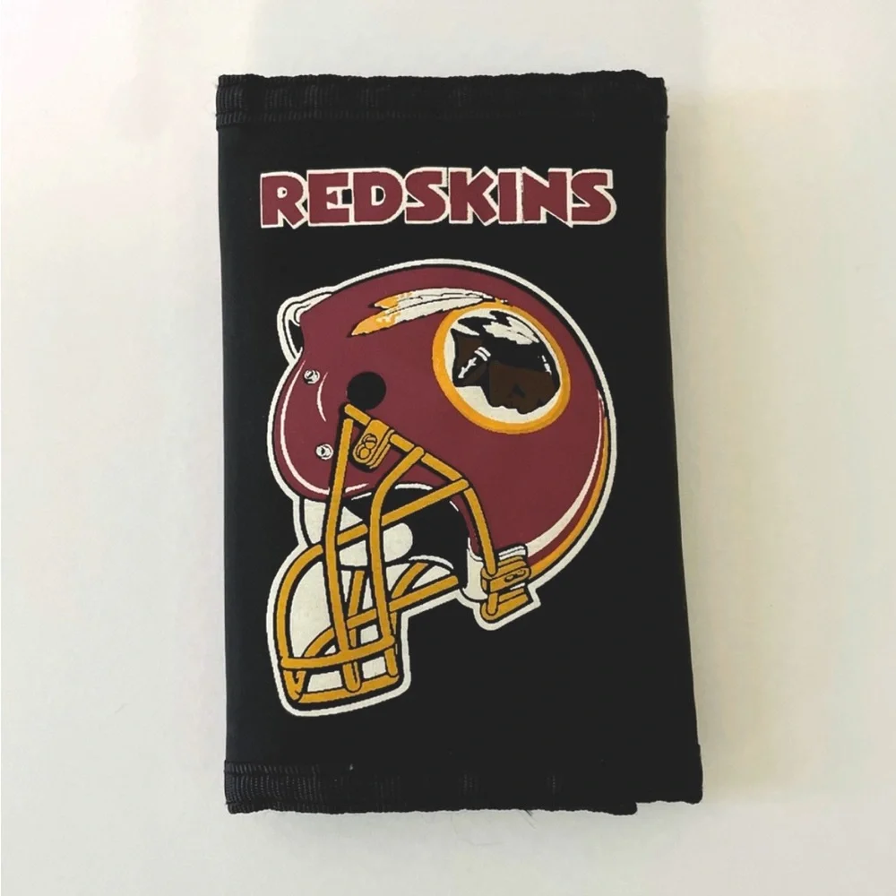RARE Washington Redskins Trifold Nylon Wallet